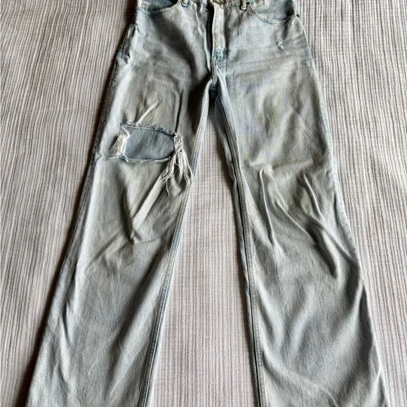 Abercrombie & Fitch 90’s Relaxed Jeans - Picture 4 of 6